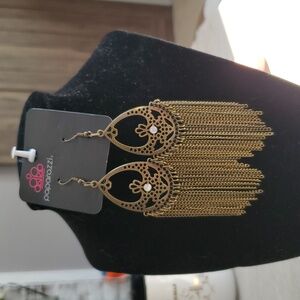 🌹#55 Paparazzi earrings